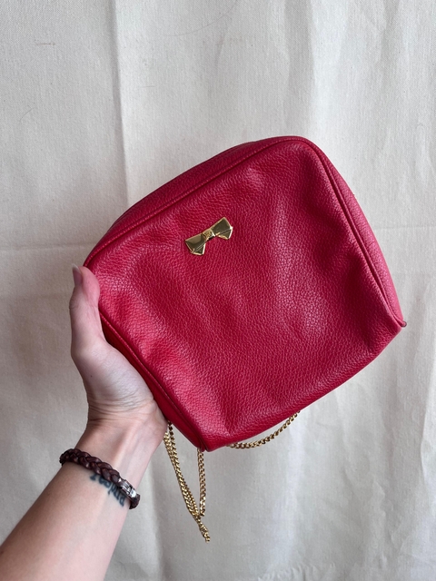 CARTERITA ROJA CON TIRA DORADA NUEVA NINA RICCI