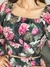 Cropped Lady Katia na internet
