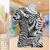 Blusa de Viscose Ciganinha Plus Size Estampa Geométrica Preta/ branca Z G3
