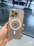 Case Transparente Magnético Para iPhone na internet