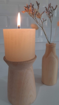 Candelabro de madera en internet