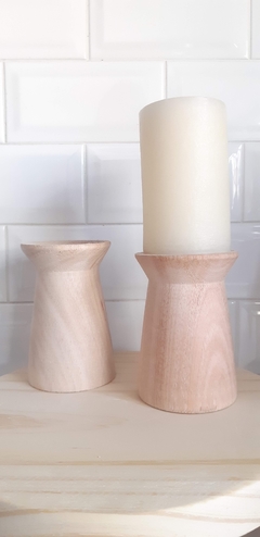 Candelabro de madera - comprar online