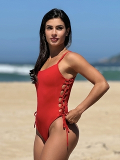 MAIÔ ELOS TRANÇADO VERMELHO