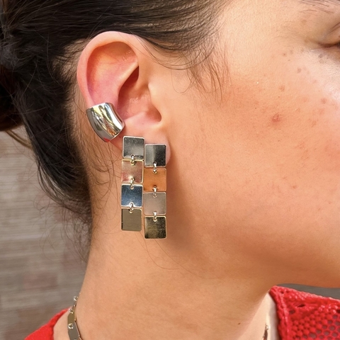 Brinco pratas bicolor