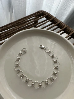 Pulsera de plata círculos diversos en internet
