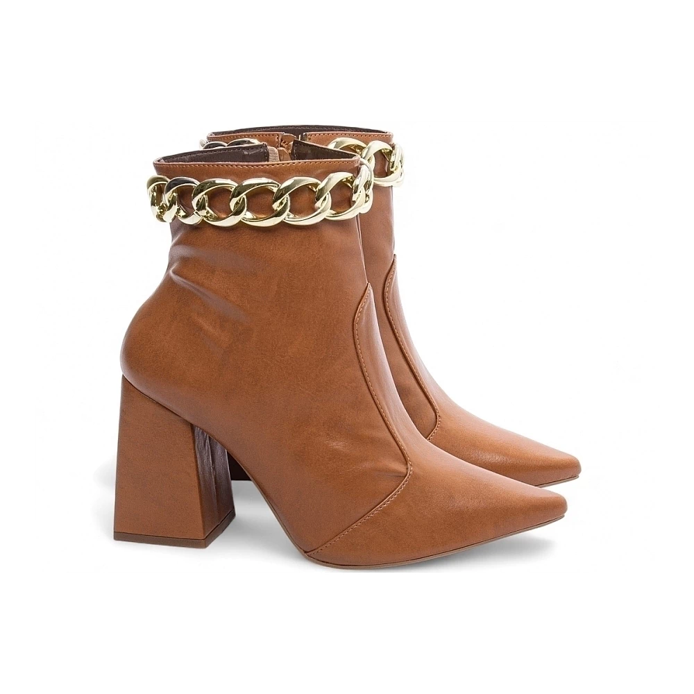 Bota Bico Fino Cano Médio Torricella 67065B