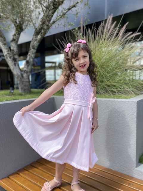 Vestido Miss Sweet Laço Rosa Rendado