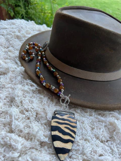 Lenka Indian con Punta Flecha Animal Print Corto - Lenka Accesorios Artesanales