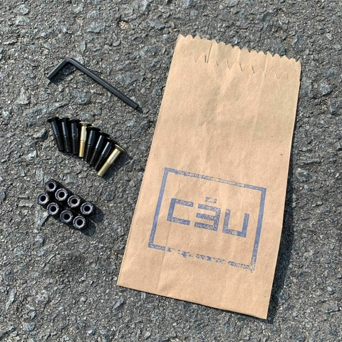 Parafuso C3U D3Z _ Sem Plástico