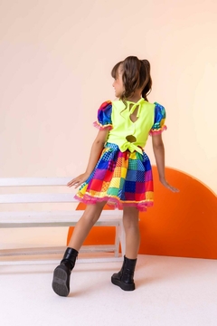 Conjunto Junino Infantil Luxo Manu Verde Neon Caipira Festa São João Quadrilha Banana Club Gola Redonda - comprar online