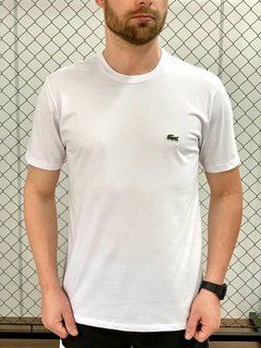 Camiseta Lacoste na internet