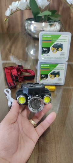 Lanterna recarregável de cabeça com 3 LEDS e ajuste de foco ®