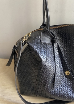 Bolsa Trip M tressê preto na internet