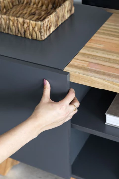 Rack Kali Nórdico TV con Puertas - XW AMOBLAMIENTOS