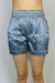 Explore a versatilidade e elegância do short Lygia da Splendor. Perfeito para looks sofisticados e confortáveis. Adquira já o seu!