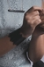Bracelete Minimalist com detalhes em black diamond nas pontas, adicionando sofisticação e autenticidade ao seu look.
