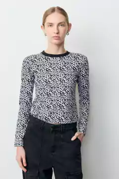 Remera Floreada
