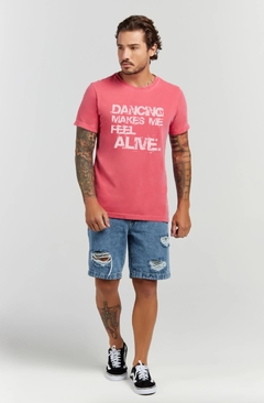 Camiseta Estonada Alive na internet