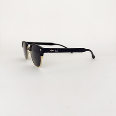 ÓCULOS DE SOL FEMININO PRETO FOSCO - comprar online