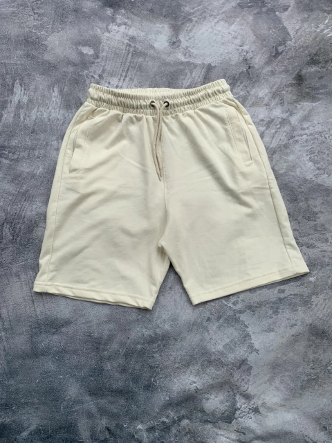 SHORT DE ALGODÓN RÚSTICO ESSENTIAL OFF WHITE