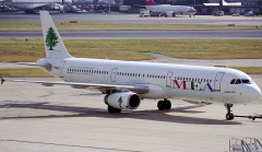MEA Middle East Airlines Airbus A321 Avião Miniatura Herpa Wings Escala 1:500 - loja online
