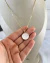COLAR DE PEDRA REDONDO BANHADO A OURO 18K na internet