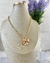 COLAR DE LUXO FLOR G BANHADO A OURO 18K - comprar online