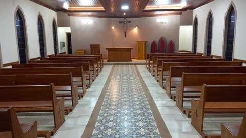 CAPELA PARA 100 LUGARES