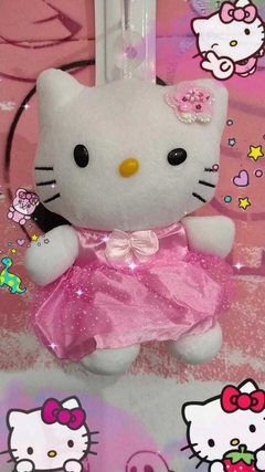 Peluchito Hello Kitty en internet