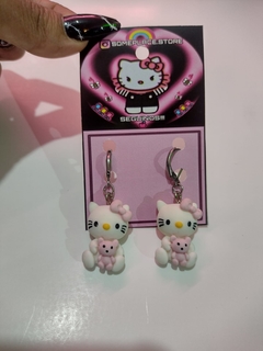 Aros colgantes Hello Kitty osito - comprar online