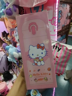 Botella termica importada Hello Kitty en internet