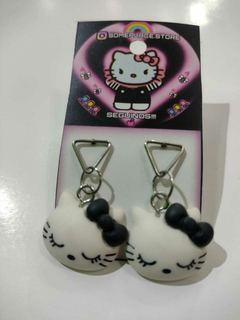 Aritos Colgantes Hello Kitty - Someplace store