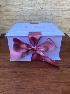 Caixa Aplique Rose - LB 16x16x8 - comprar online