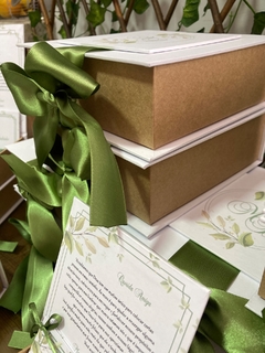 Caixa Aplique Verde Oliva com Kraft - 15x15x5 - loja online