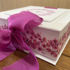 Caixa Aplique Fúcsia - LF - 15x15x5 - Leka Artes