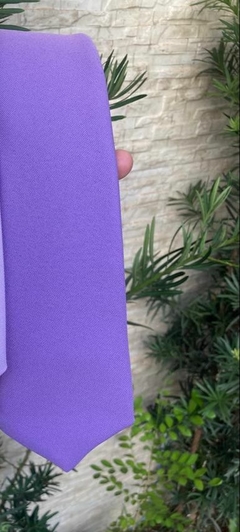 Gravata Semi Slim Roxo Fosco para Padrinho de Casamento