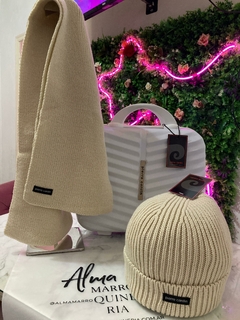 Bufanda y Gorro con abrigo Pierre Cardin en internet