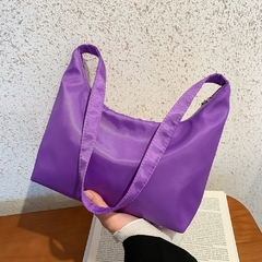 Imagem do Bolsa Carol