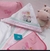 Kit Toalha de Capuz com Fralda - Necessaire Simples bordada - Carteira de Vacinação Bordada- Menina ou Menino - Tilise Bordados