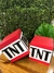 TNT em cubo Mdf