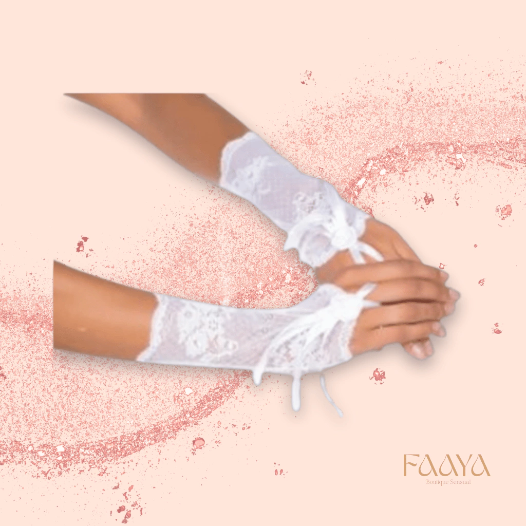 Luva de Tule Bordada – Elegância e Delicadeza