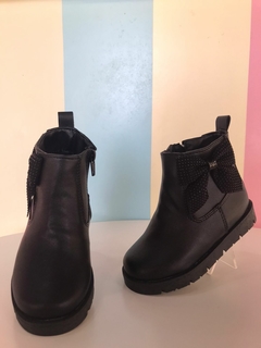Botin cabra negro moño glitter