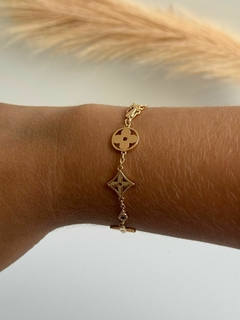 Pulseira inspiração l v