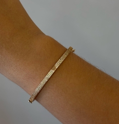 Bracelete inspiração v