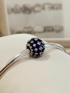 Berloque separador oval pedras azuis prata 925