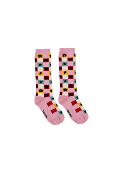 Meia Cantarola quadriculada rosa, modelo 3/4 Infantil. As meias da Cantarola tem os tamanhos aproximados com o do calçado. Meia 3/4 (abaixo do joelho) tamanhos PP (17/20) ao G (30/34) .   #DICASDAMARI'S Para facilitar na escolha do tamanho: Leve em consid