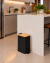 Lixeira retangular slim preta 6L com tampa de bambu, pedal e fechamento suave da tampa 28,5x14x29cm - GH119 - loja online