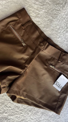 Short emili - Nikii