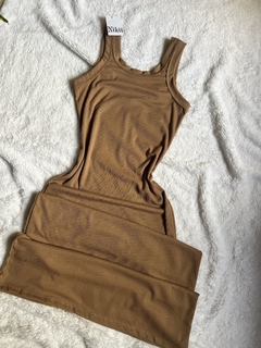Vestido largo con tajo - comprar online