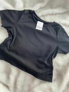 remera top morley negro - comprar online